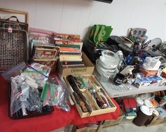 Cookware, kitchenware, ...