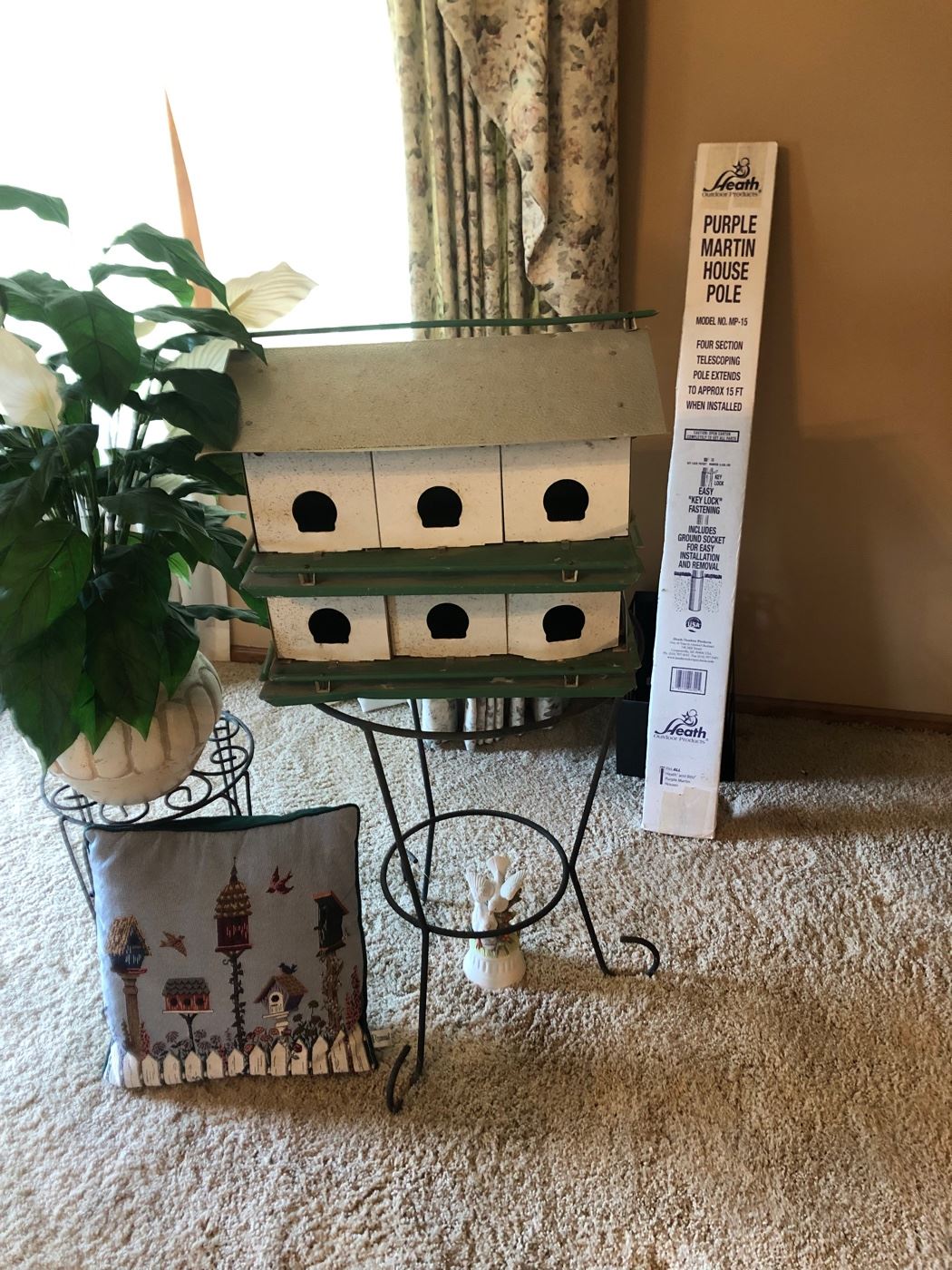 Estate Sale by Bobbi in Liberty, MO starts on 6/6/2023