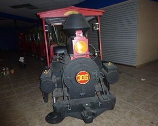 Old Mall MKT Train view 2