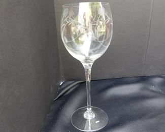Virna Hand-Blown & Etched Wine Glasses (4)