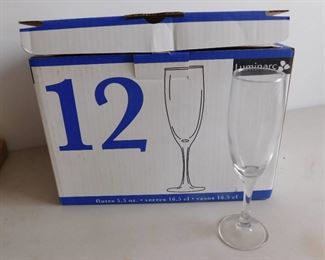 Luminarc Champagne Flutes (12)