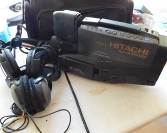 Hitachi Rapid Reflex 8500LA VHS Video Camera.