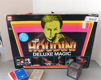 Houdini Deluxe Magic Kit, Disappearing Coin Bank & Vintage United Playing Cards
