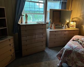 4 piece MCM bedroom set