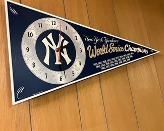 NY Yankees Clock 