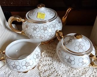 Vintage teaset