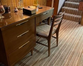 Kent Coffey desk and chair