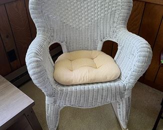 Wicker rocker, vintage.