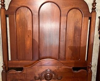 VICTORIAN EASTLAKE STYLE BED