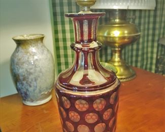 Cut to clear decanter lamp