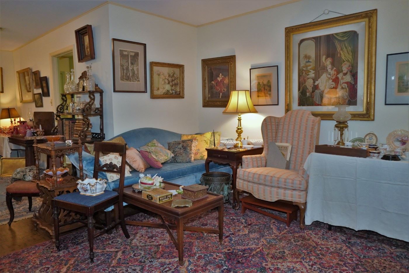 New Braunfels Antiquities Dealer Estate Sale starts on 6/15/2023