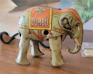 Wind up Jumbo elephant