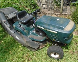 Craftsman riding lawn mower