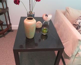Founder black lacquered end table