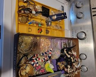 Lot of Miscellaneous Costume Jewelry/Watches $30
