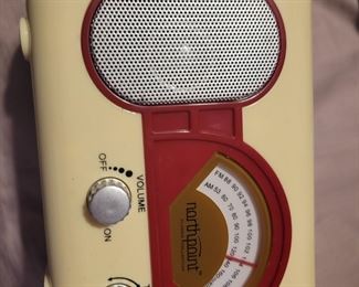 Vintage Radio $10