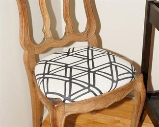 Vintage wood accent chair