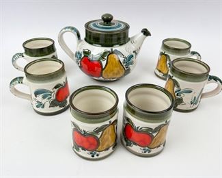 Keramik Haas Liechtenstein Vintage
Tea Pot and 6 Coffee Cups - Marked with
Two Hares