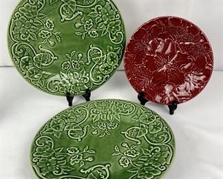 Bordallo Pinheiro Flower Pattern China Dishware