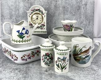 Portmeirion 'Bontanic Garden' by
Susan Williams-Ellis Vintage Clock, Spice
Jars and Dishware