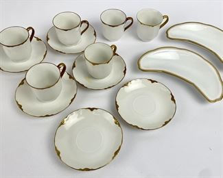 Royal Doulton Royal Albert 'Old
Country Roses' Vintage 5 Piece Place
Setting in Original Box