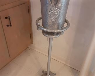 Rare Everlast Aluminium Champagne Bucket and Stand