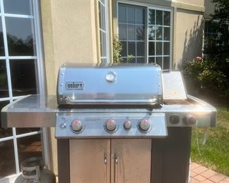 WEBER GENESIS BBQ