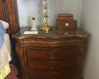 Night stand matches bed frame and dresser