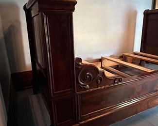 Nineteenth century French daybed 