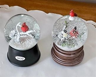 SNOW GLOBES