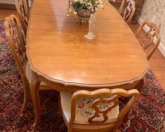 VINTAGE DINING ROOM TABLE, 6-CHAIRS W/NEEDLEPOINT SEATS, TABLE PADS