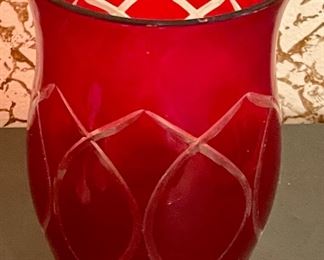 RED GLASS VASE