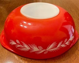 Vintage Pyrex Bowl