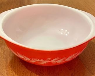 Vintage Pyrex Bowl