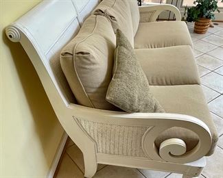 BRAXTON-CULLER SOFA/COUCH