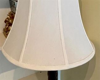 VINTAGE LAMP
