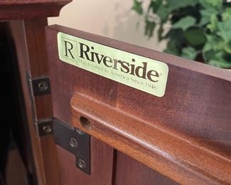 MEDIA CABINET by RIVERSIDE