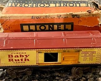 PREWAR LIONEL ELECTRIC TRAINS - BABY RUTH BOX CAR #1679