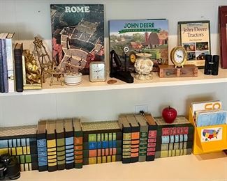 MISCELLANEOUS DECOR/BOOKS