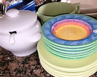 Pottery Barn dishes, Soup Taurine 