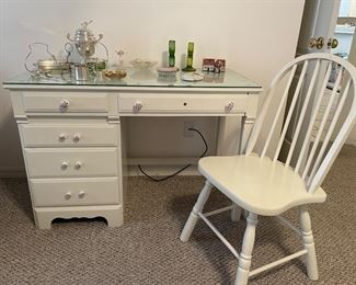 $70 Desk with chair