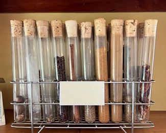 Spice tubes