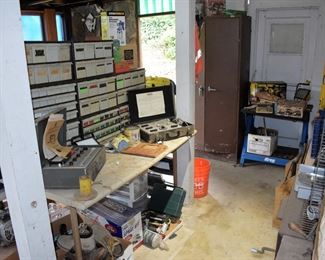 Back Patio Overview (access from Kitchen)