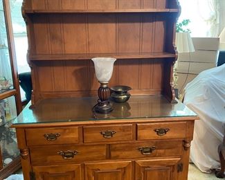 Tell city hutch 44x70x19