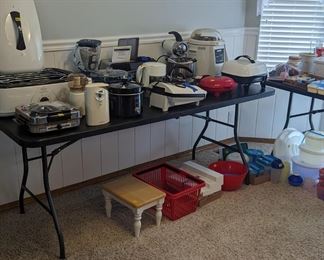 Small kitchen appliances 