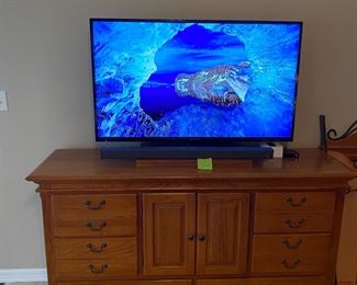 Flat screen and sound bar.