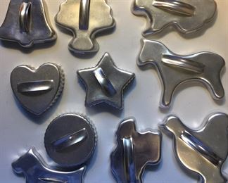 It’s great to have a cookie cutter approach with these vintage aluminum cuties.