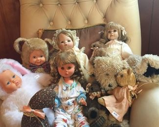 Anne Geddes dolls, porcelain beauties and plush teddies are ready to be adopted. 