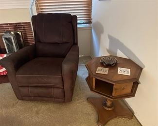 VERY NEW BROWN RECLINER.....