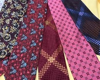 GUCCI......BRIONI....